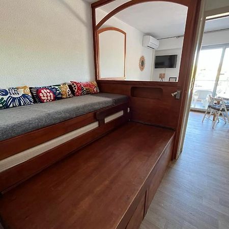 Port De Hyeres Studio 2 A 4 Personnes Avec Parking Exteriör bild